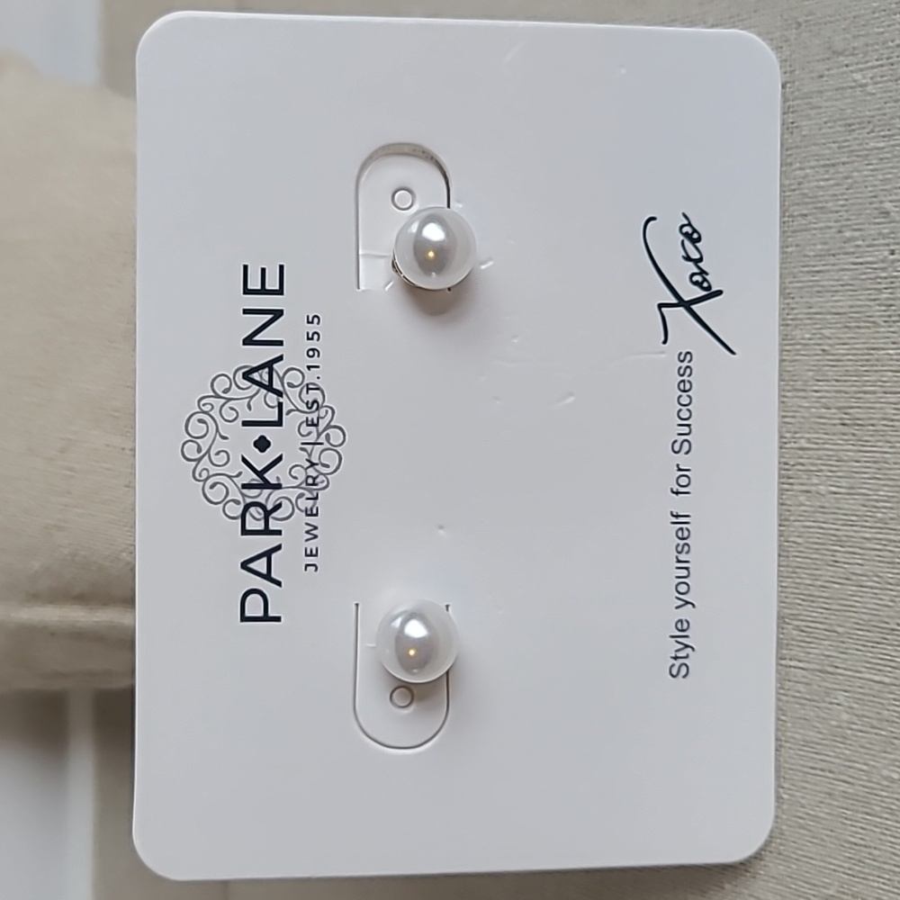 Park Lane White Pearl Earrings BRAND NEW